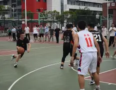 英格兰队长在友谊赛中表现抢眼(英格兰队长在友谊赛中表现抢眼吗)