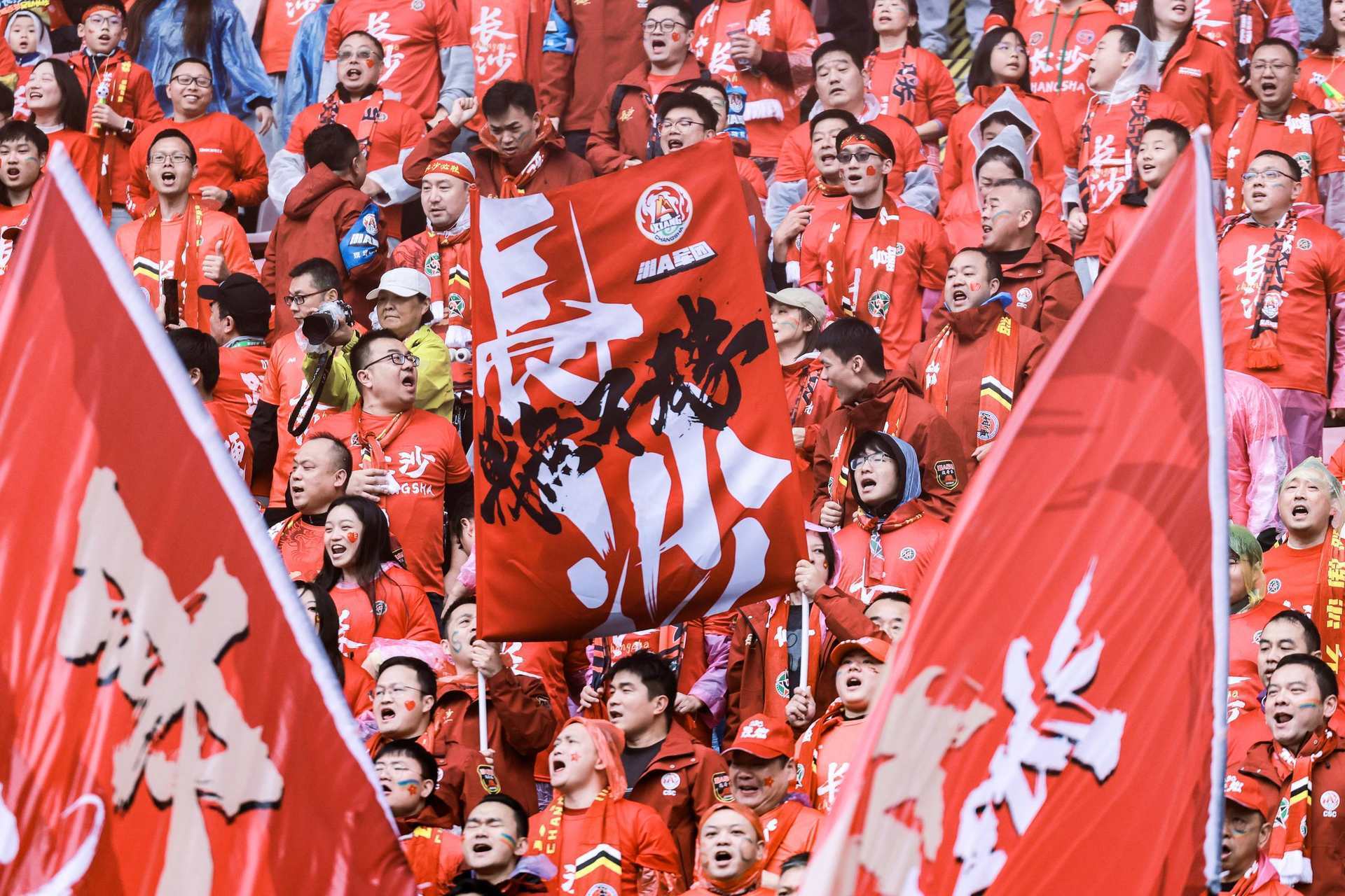 九州平台-关于立足本土球员，球队备战提升实力的信息
